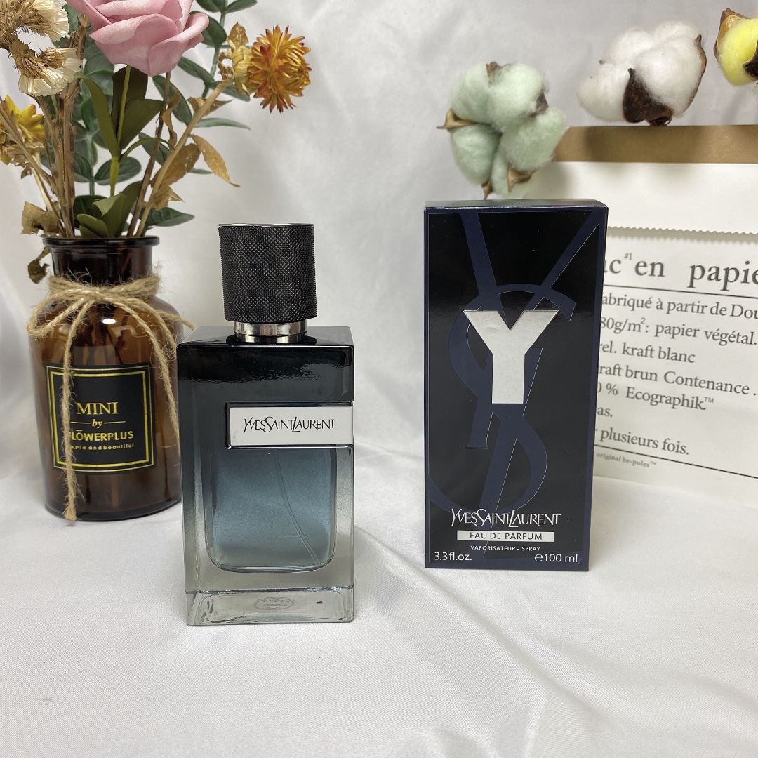 Saint Laurent perfume